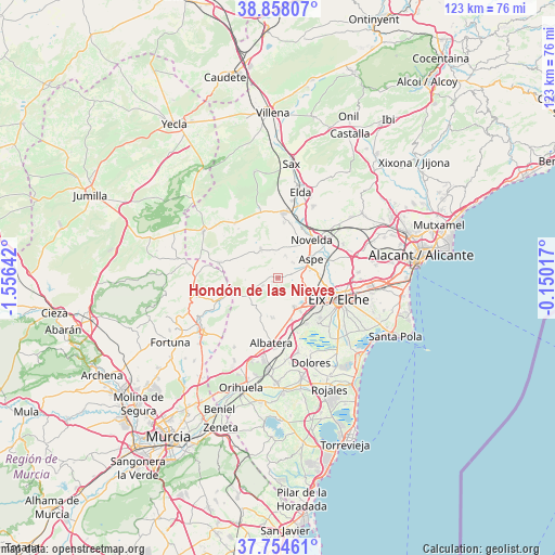 Hondón de las Nieves on map