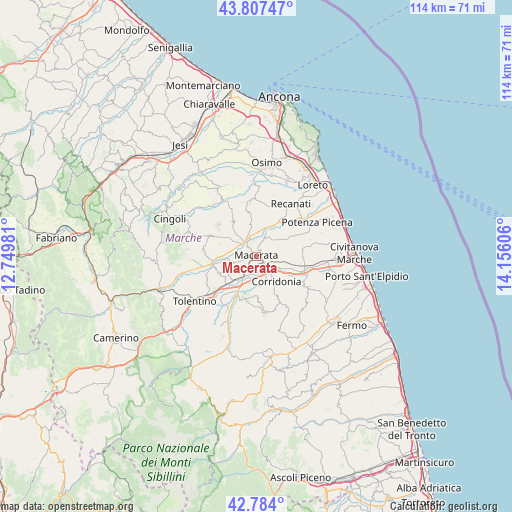 Macerata on map